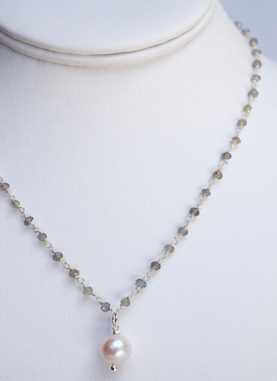 Silver Rosary with Simple Pearl - MILK VELVET PEARLS