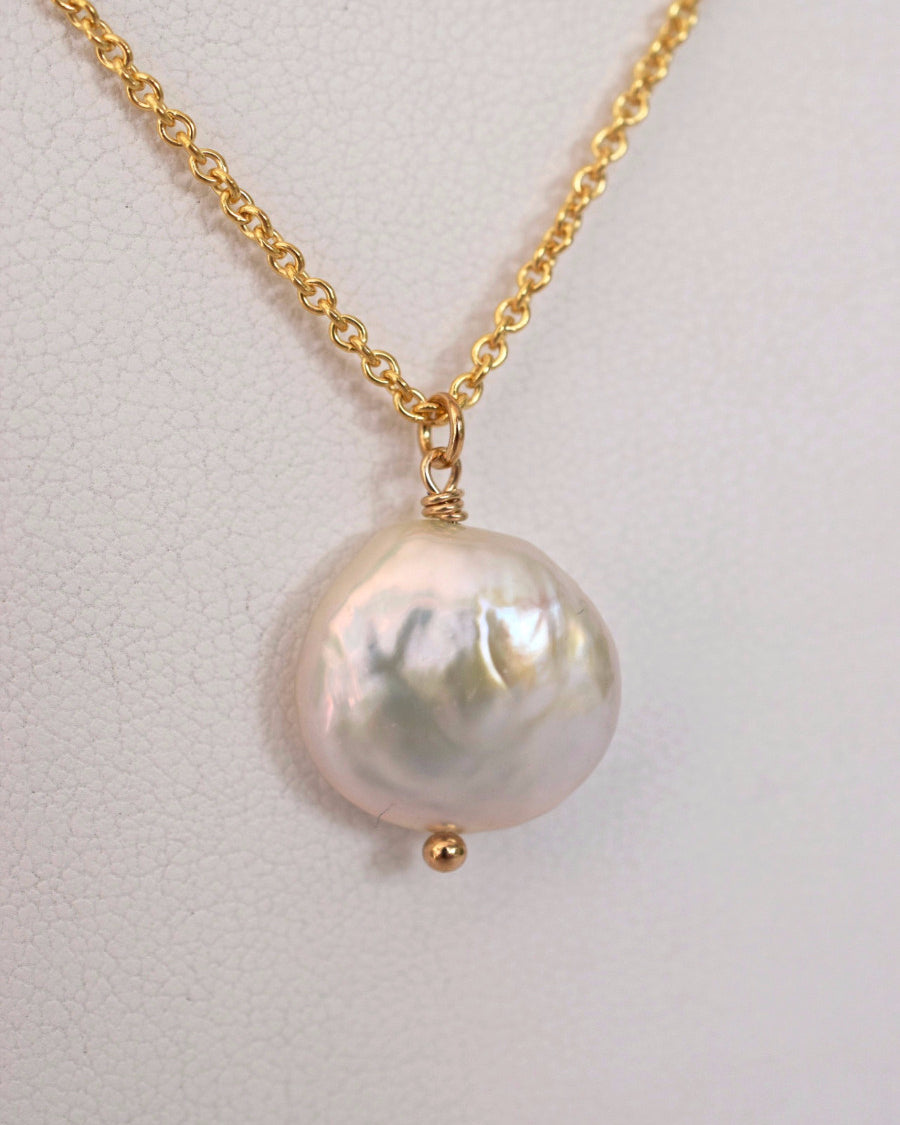 Gold Coin Pearl Necklace - MILK VELVET PEARLS