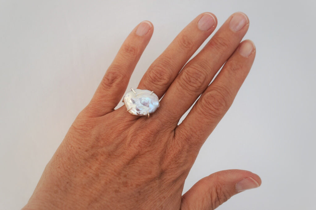 Lilies of the Field Ring:Sterling Silver - MILK VELVET PEARLS