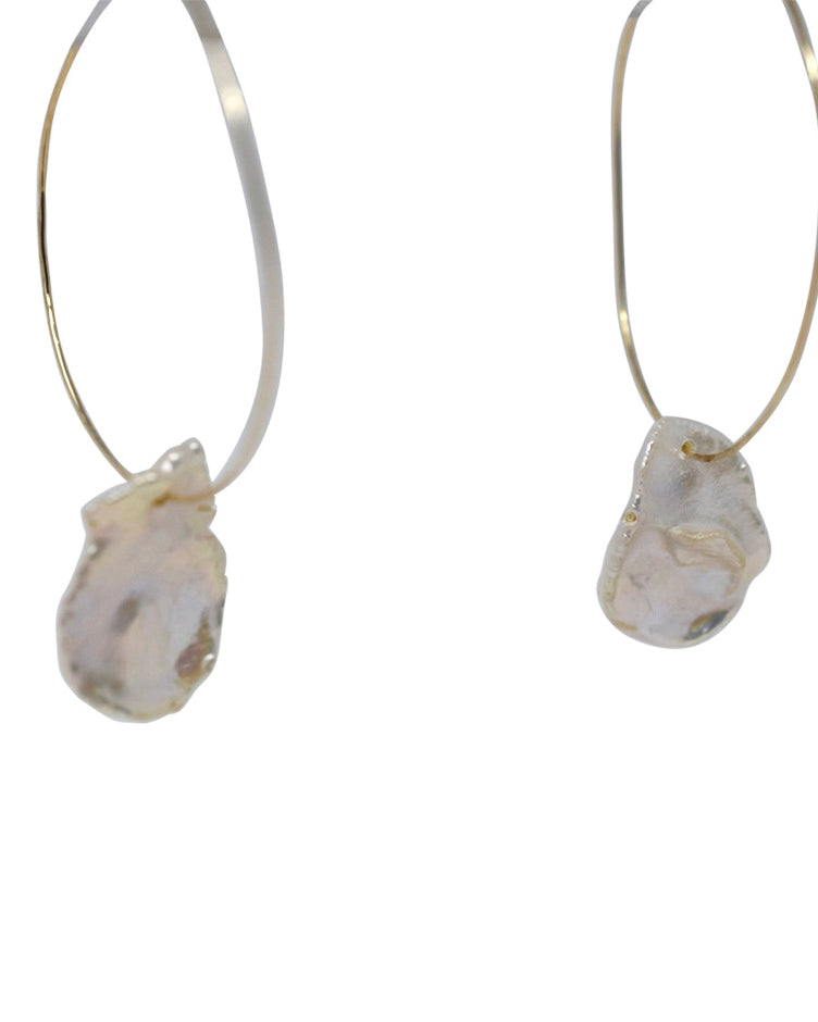 WHISPER dainty gold hoops with keshi pearls - MILK VELVET PEARLS