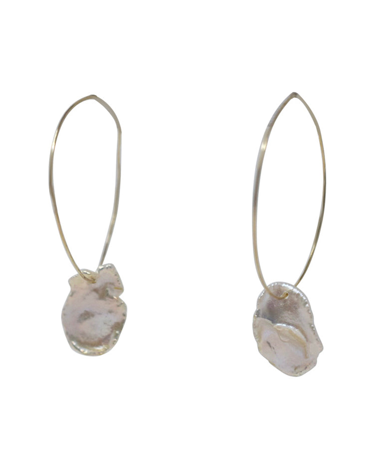 WHISPER dainty gold hoops with keshi pearls - MILK VELVET PEARLS