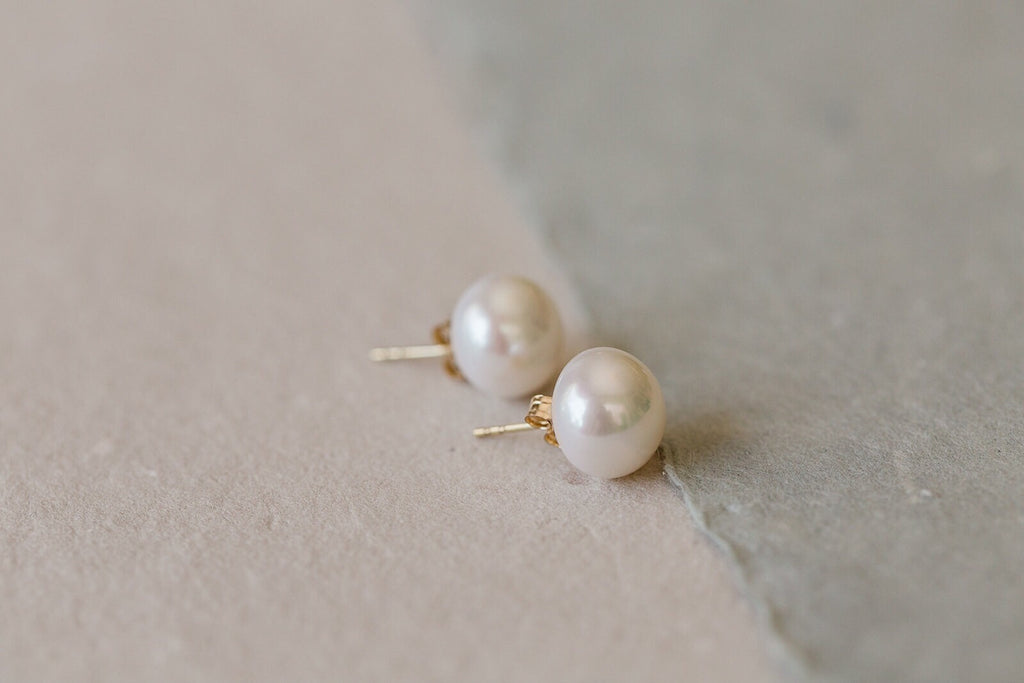 Baroque Freshwater Pearl Stud Earrings - MILK VELVET PEARLS