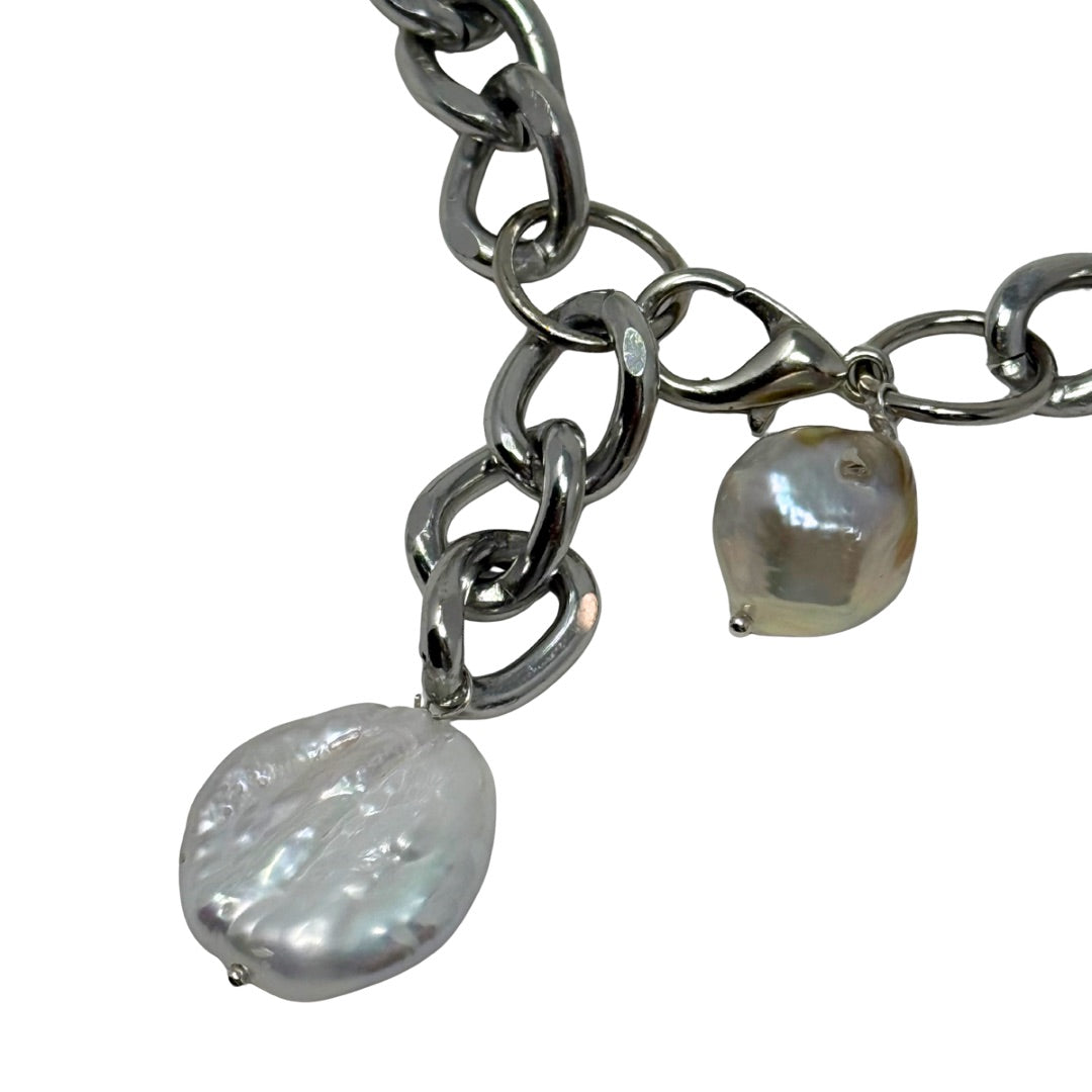 ✨ She Doesn’t Just Wear Pearls. She Lives Like One.✨