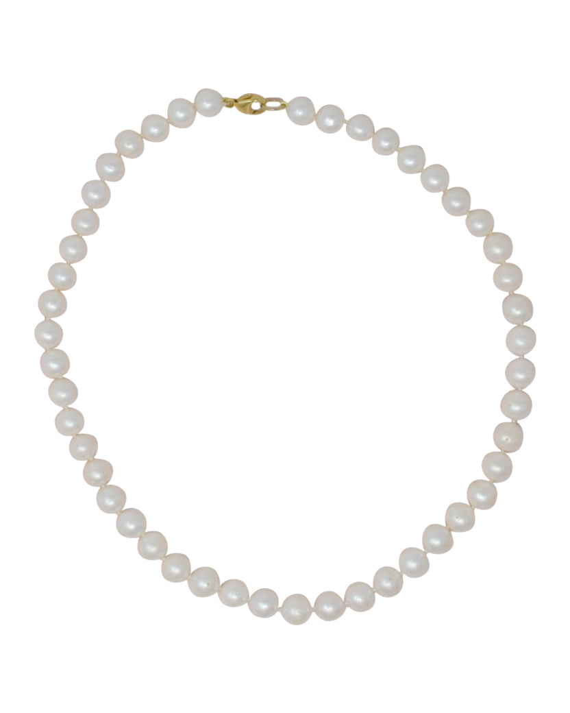 Beholden - Classic Pearl Strand Necklace - MILK VELVET PEARLS