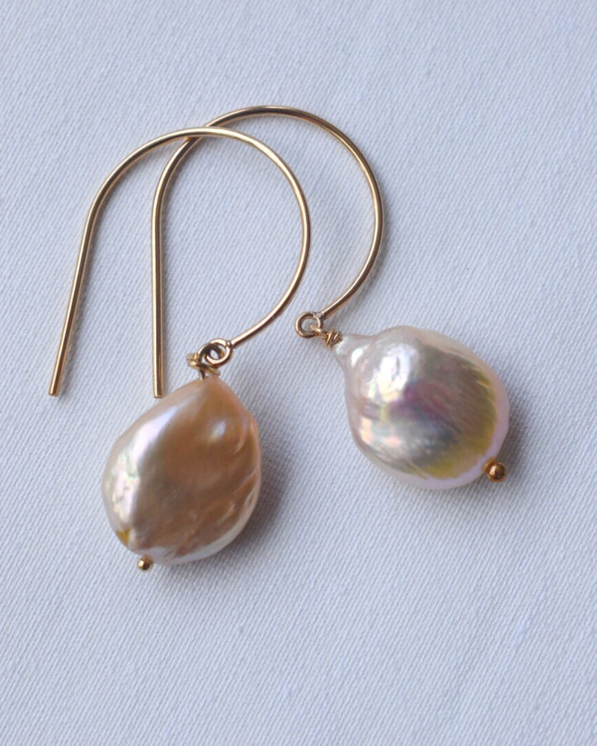 Peachy Pink Coin Pearl Earrings, 14GF - MILK VELVET PEARLS