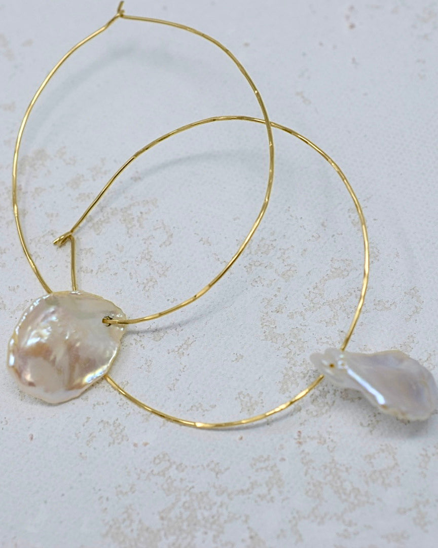 WHISPER dainty gold hoops with keshi pearls - MILK VELVET PEARLS