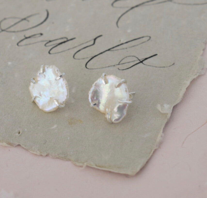 Lilies of the Field Earrings: Sterling Silver - MILK VELVET PEARLS